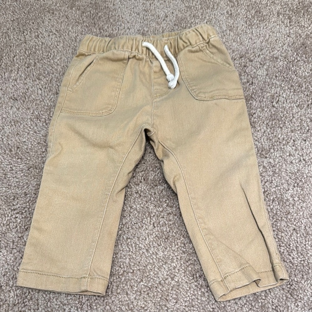 💜 3 for $10 H&M Tan Casual Cotton Blend Bottoms